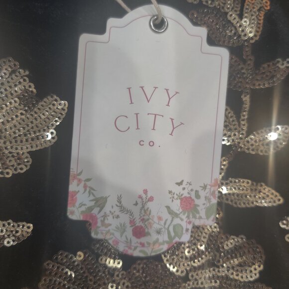 Ivy City feather trim velvet sequin dress size 2x New $698 - Picture 3 of 4